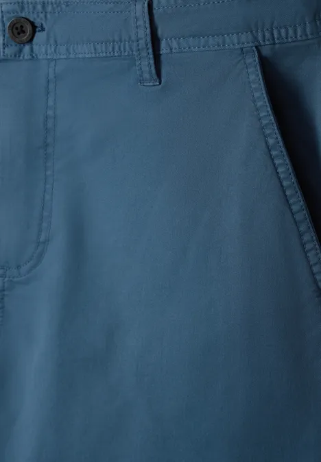 Chino Shorts ocean blue