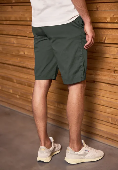 Chinoshorts pine green