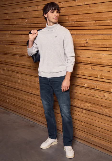 Straight Leg Jeans blue overdyed black wash