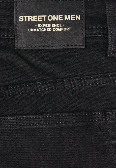 Straight Leg Jeans clean black