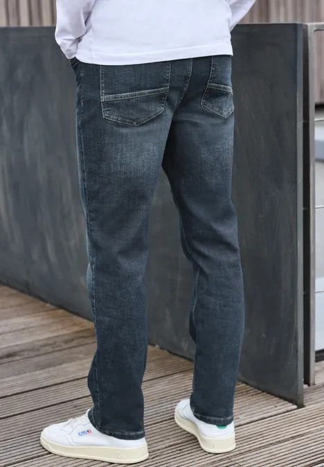 Jeans im Regular Fit deep indigo blue wash