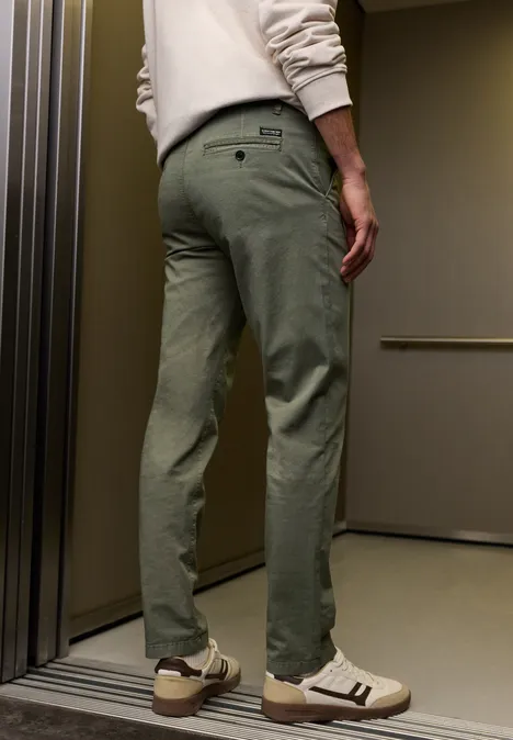 Chino avec ceinture stretch rustic green