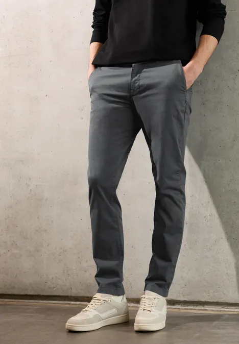 Chino avec ceinture stretch industrial grey