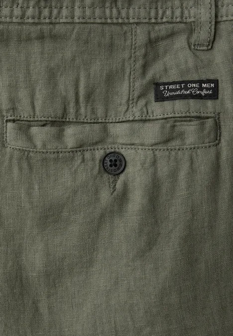 Chinoshorts aus Leinen wood green