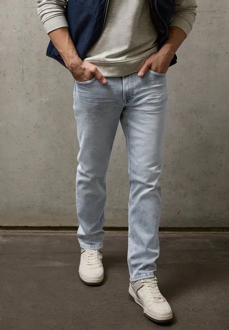Slim Leg Jeans light grey random wash