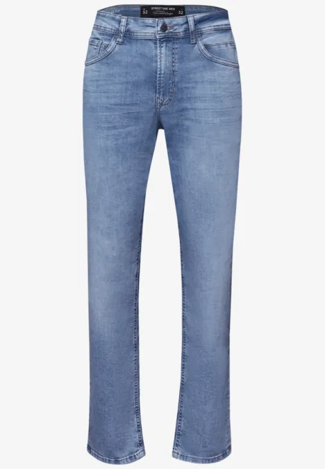 Straight Leg Jeans light blue wash