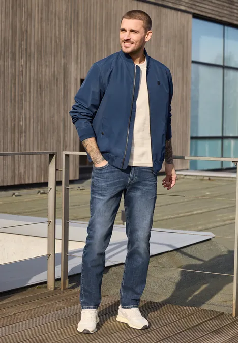 Straight Leg Jeans im Regular Fit indigo blue random wash