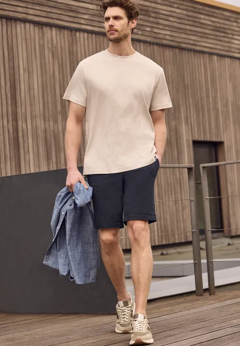 Chino Shorts im Regular Fit mit Taschen dark ink blue