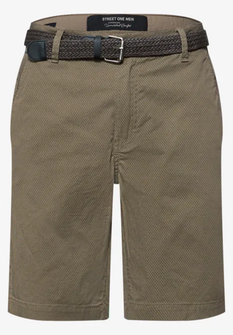 Mid Waist Chino Shorts mit Gürtel warm sand