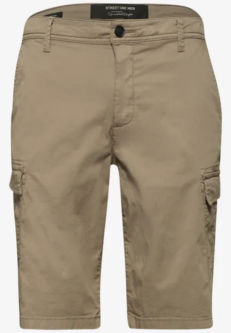 Bermuda im Regular Fit im Cargo-Look warm sand
