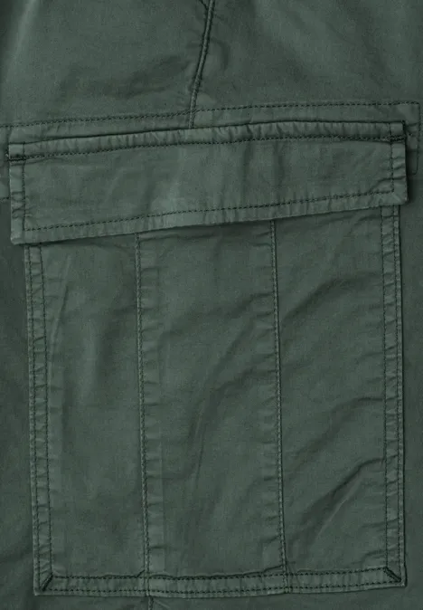 Bermudy o regularnym kroju w stylu cargo smoke green