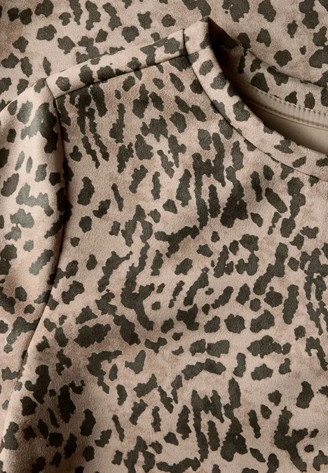 Velours-Kleid mit Leo-Print creamy brown