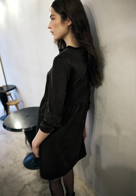 Velourskleid im Tunika-Look Black Velourskleid im Tunika-Look Black