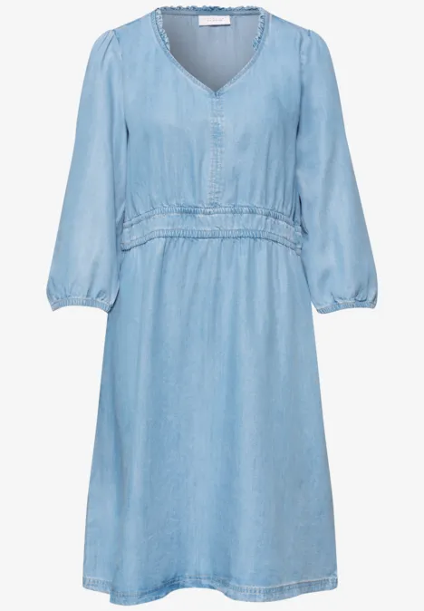 Knielanges Kleid im Washed-Look Light Blue soft wash Knielanges Kleid im Washed-Look Light Blue soft wash
