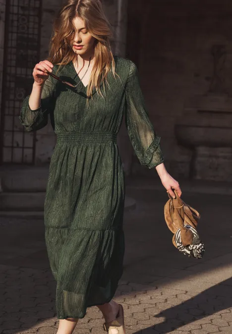 Szyfonowa sukienka midi z nadrukiem oil green