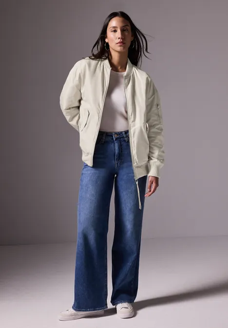 Schimmernder Blouson pearly sand