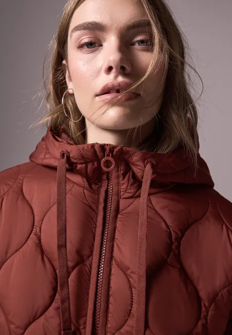 Oversized Steppjacke cherry brown