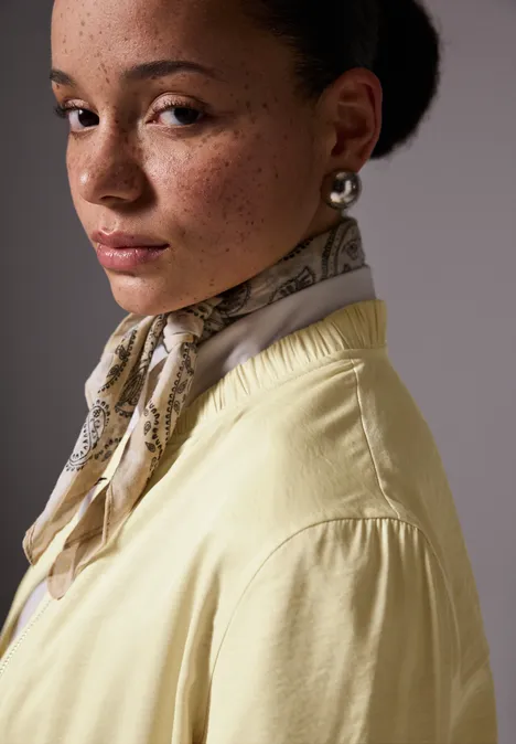 Blouson bond yellow