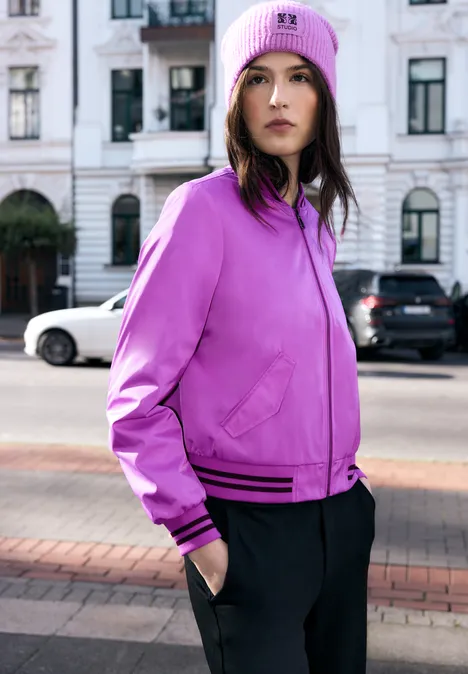 Blouson mit Collegedetails floral pink Blouson mit Collegedetails floral pink
