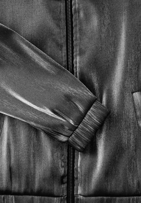 Schimmernder Blouson Black