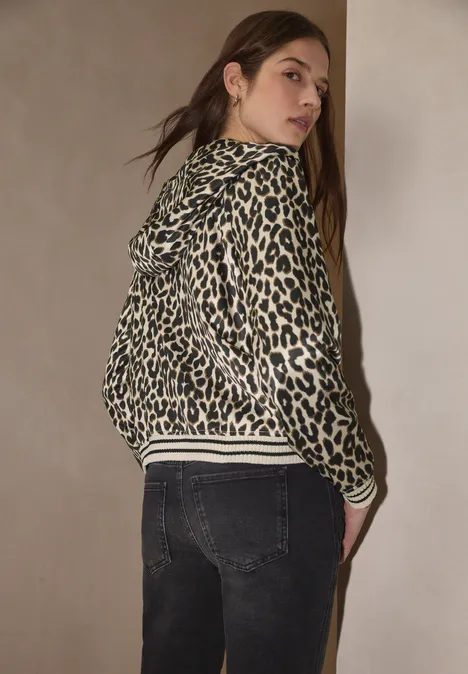 Jas met leopatroon Black