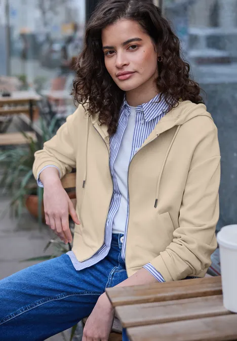 Sweatjack in een kort model stone sand