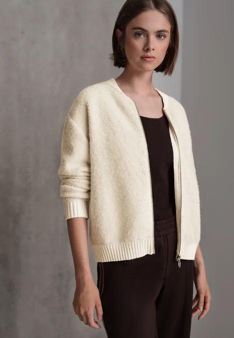 Cosy Bouclé Cardigan soft beige