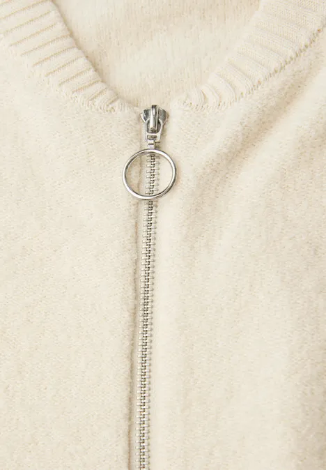 Cosy Bouclé Cardigan soft beige