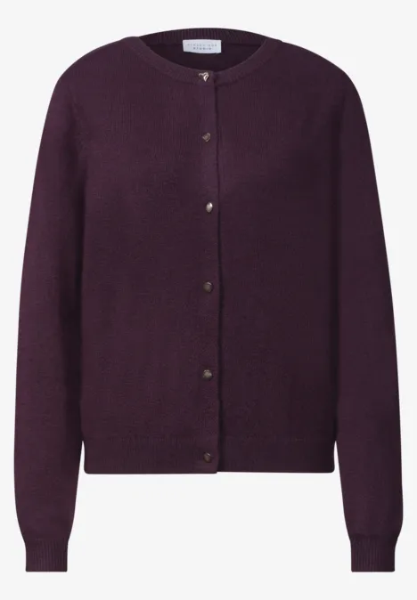 Cardigan mit Rundhals und Knöpfen very berry mel. Violetter Damen-Cardigan mit Knopfleiste, Rundhalsausschnitt und langen Ärmeln.