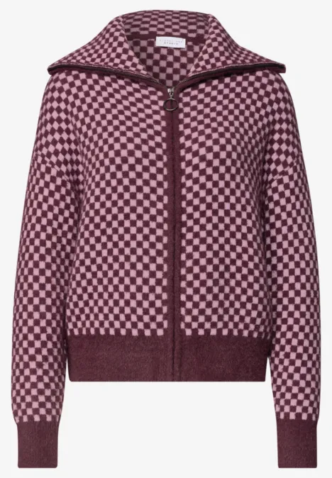 Strickjacke mit Kapuze und Reißverschluss, kariertes Muster in Bordeaux und Rosa.