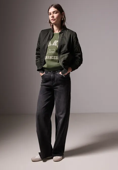 Sweatshirt im Loose Fit laurel green