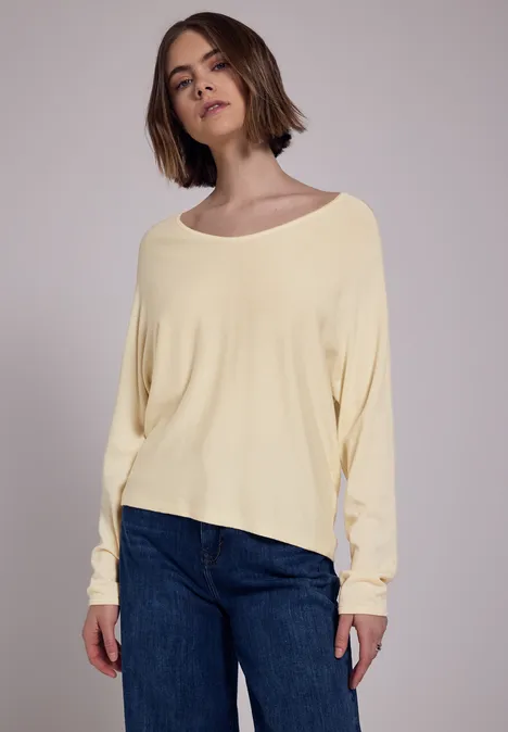 V-Neck Pullover mellow vanilla