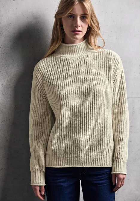 Turtleneck Pullover soft beige
