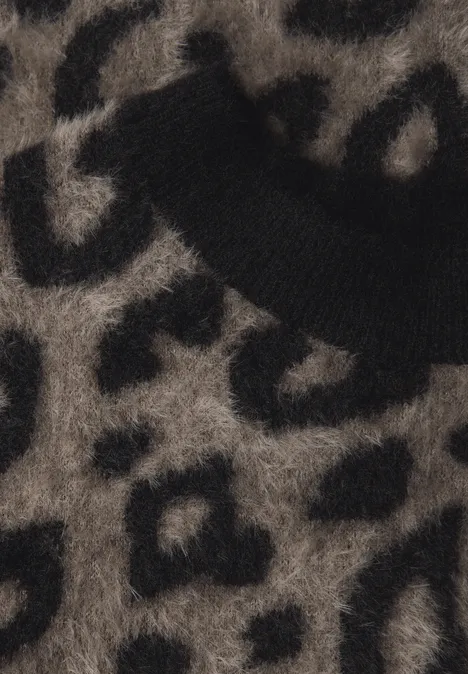 Flauschiger Leo Pullover Black