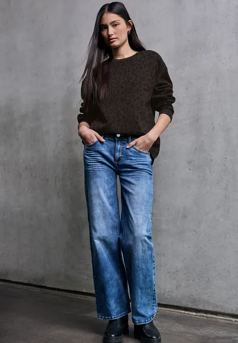 Loose Fit Leo Pullover dark auburn brown