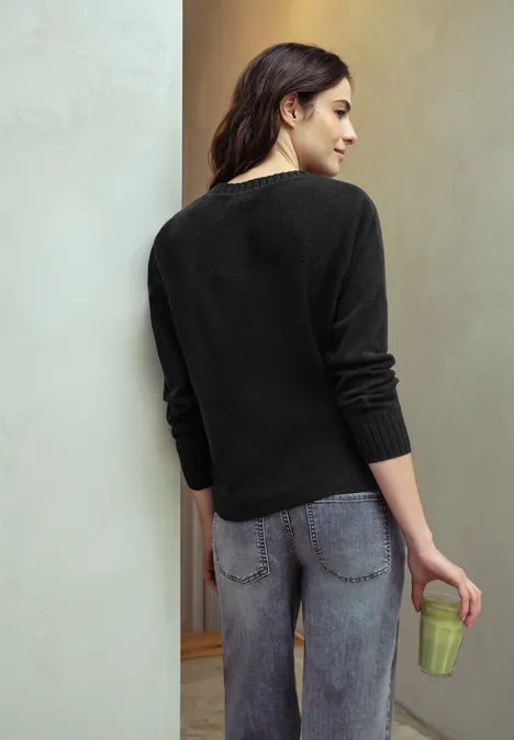 Dolman Pullover Black