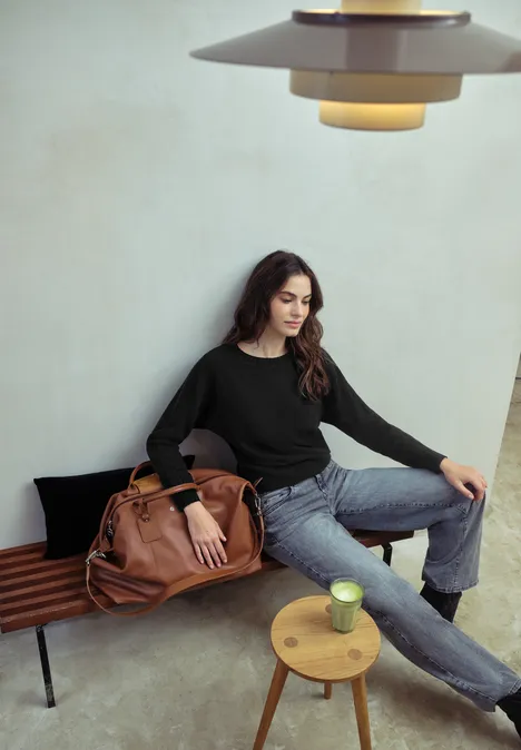 Dolman Pullover Black