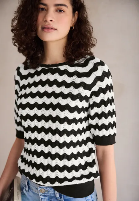 Gemusterter Pullover Black