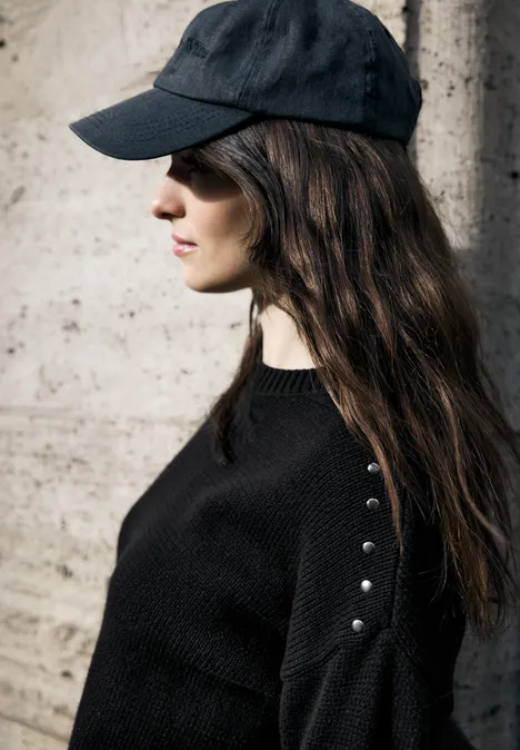 Jumper met klinknagels Black