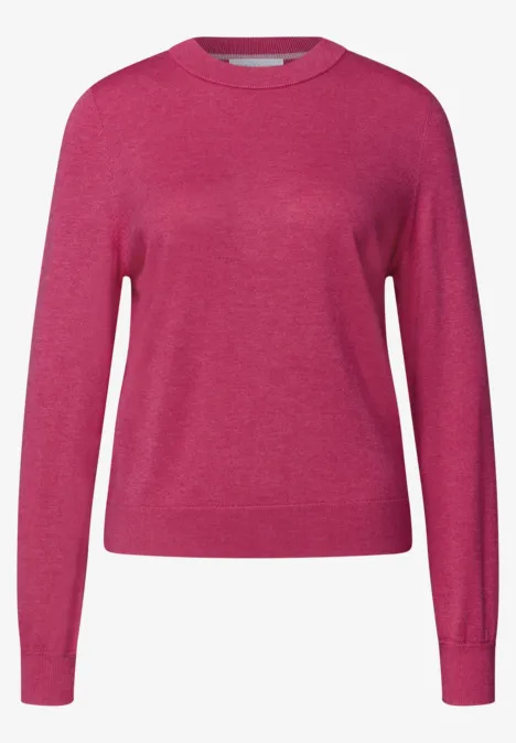 Pullover mit Rundhals in Unifarbe ruby raspberry mel. Fuchsiafarbener Pullover mit Rundhalsausschnitt und langen Ärmeln.