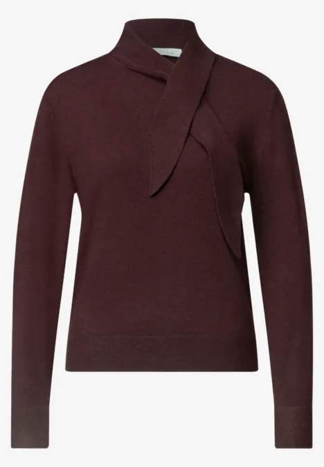 Donkerrode trui met elegante sjaalkraag en lange mouwen