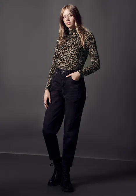 Leo-Shirt mit Turtleneck cub brown