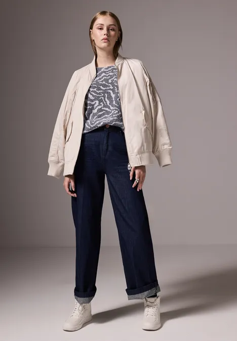 Flauschiges Shirt mit Muster deep blue