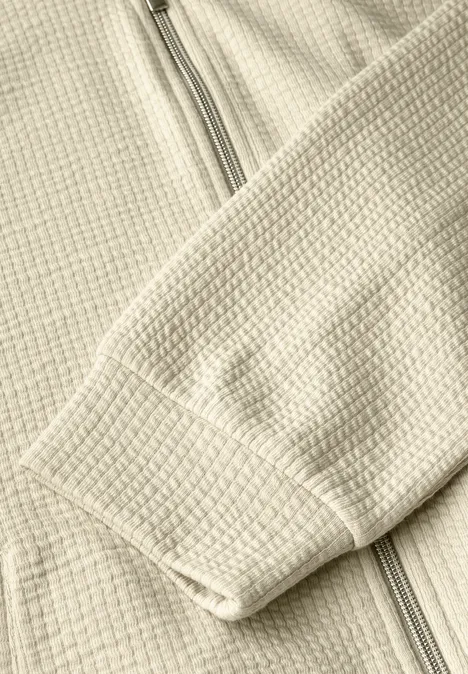 Kurze Sweatjacke almond white