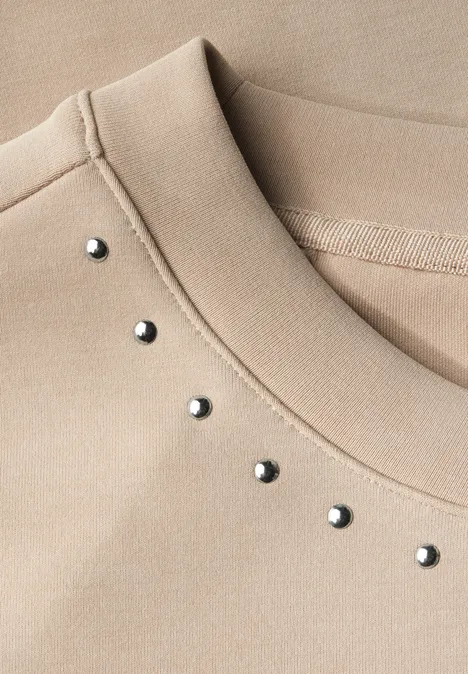 Silk-Look Shirt mit Nieten clove beige