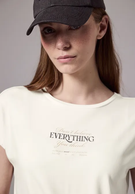 T-Shirt mit Print off white