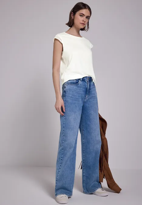 Shirt mit Häkeldetails off white