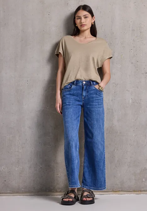 Basic V-Neck Shirt sandshell beige