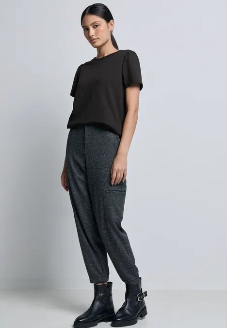 T-Shirt mit Puffärmeln Black