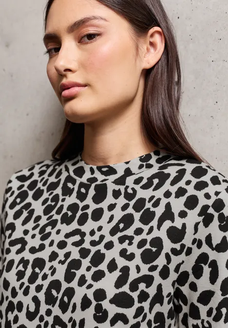 Gedessineerd shirt met korte mouwen null